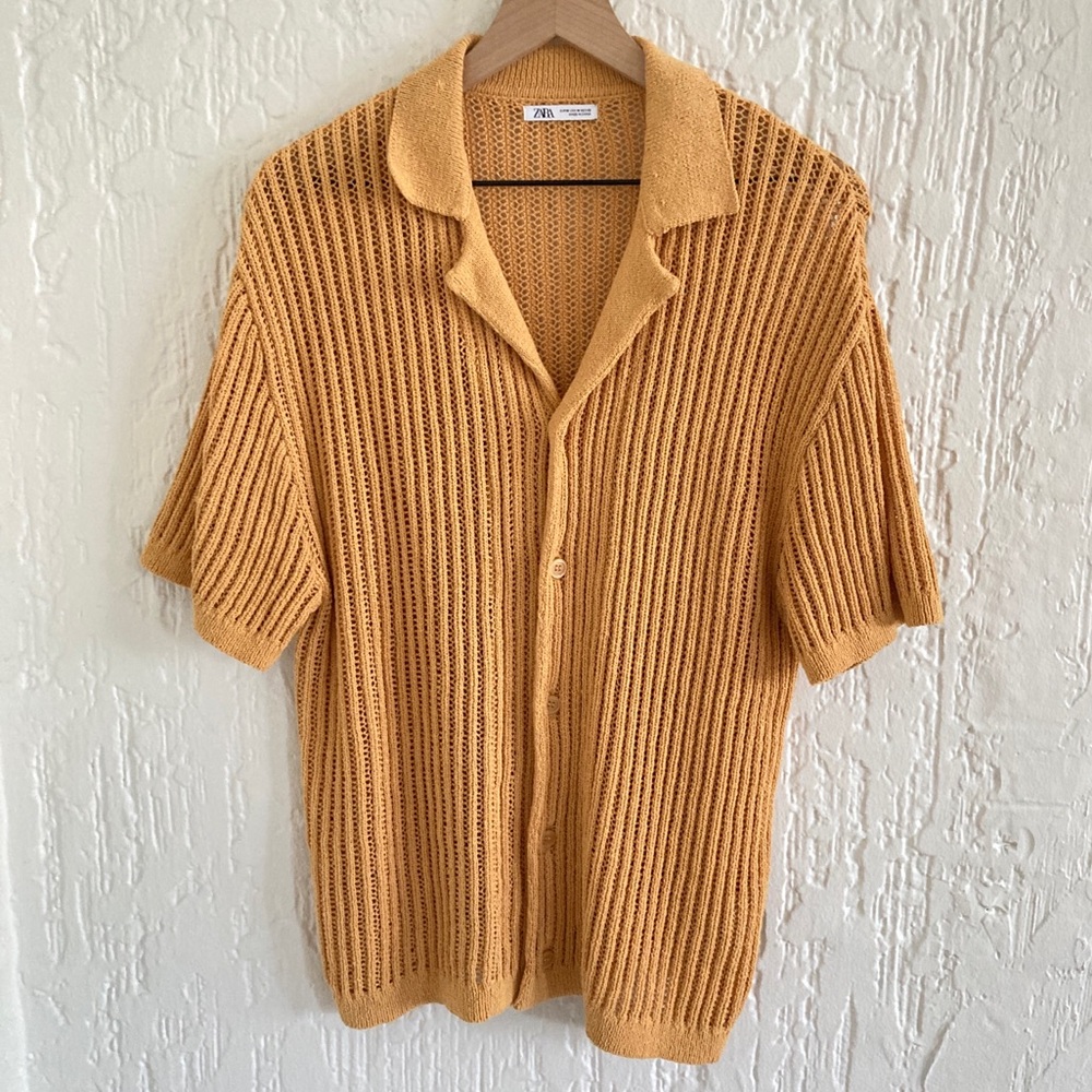 Zara Short Sleeve Button Down Shirt Size Medium